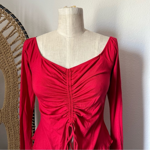 UO Cadence Cinched Flyaway Top - Picture 6 of 8